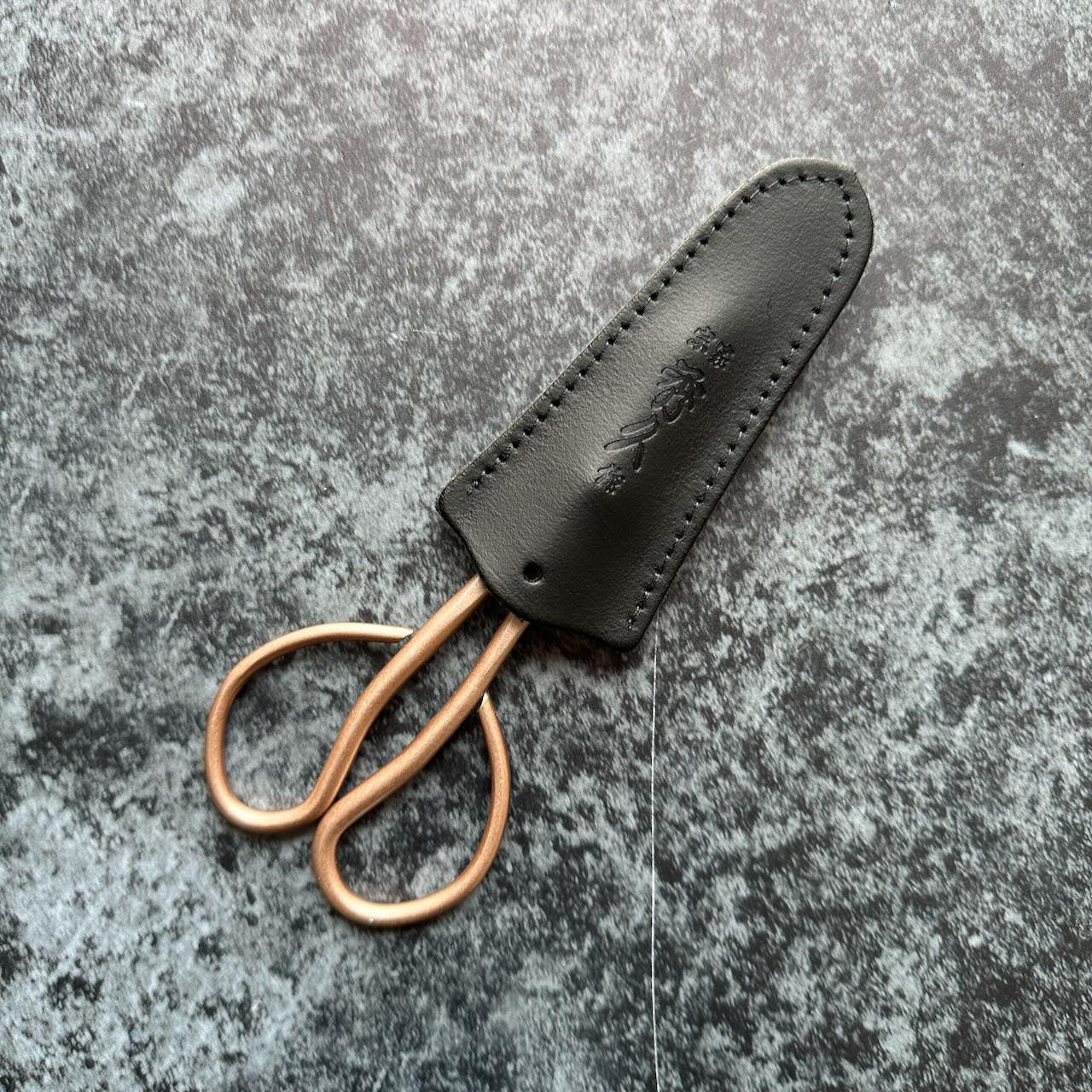 Hidehisa Ikebana Scissors Rose gold 165mm TH-10PG - Kamimoto