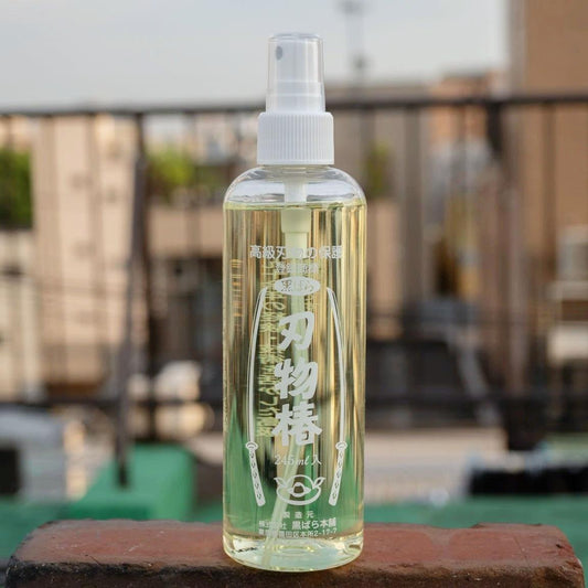 Kurobara Tsubaki Oil 245ml with atomizer - Kamimoto