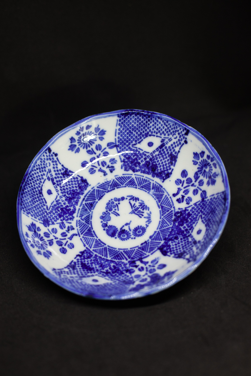blue medium size plate meiji