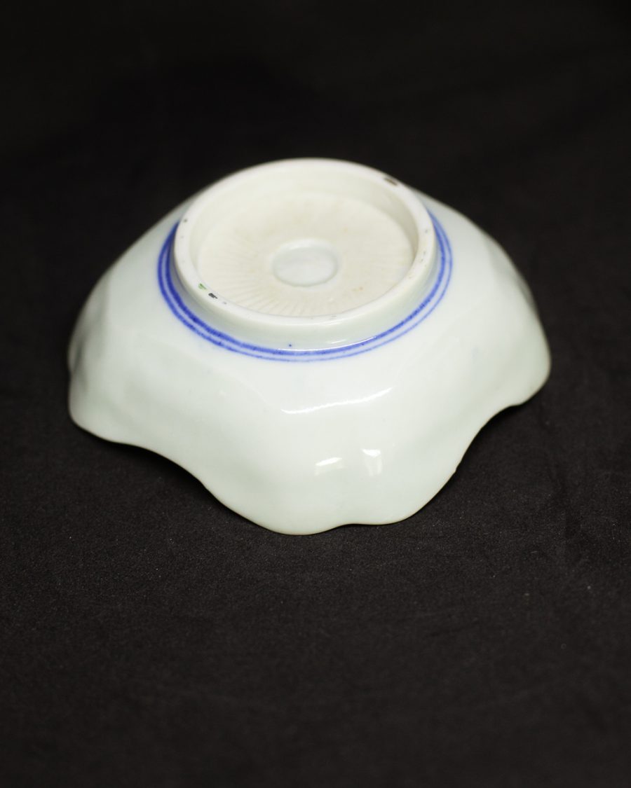 small porcelain bowl japan gold