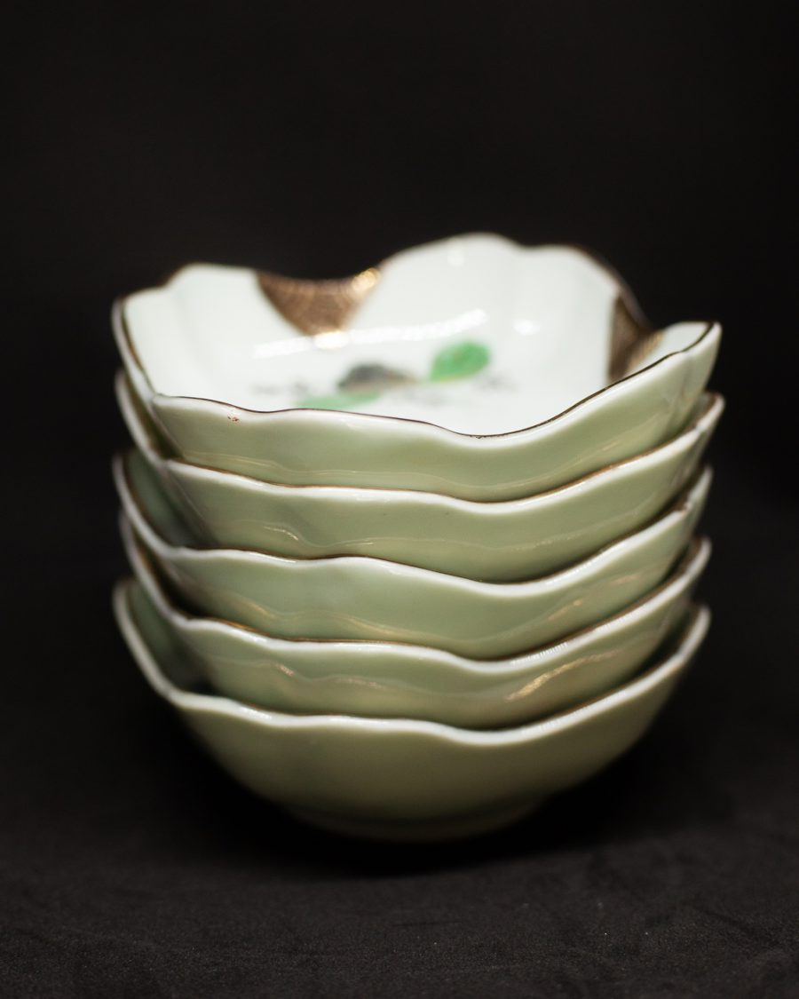 small porcelain bowl japan gold